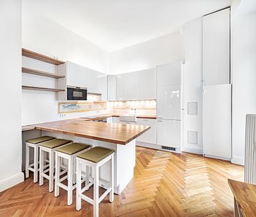 Schwabing - Herrschaftliche Altbau-Wohnung mit ca. 3,40 Metern Raumhöhe - Foto 6