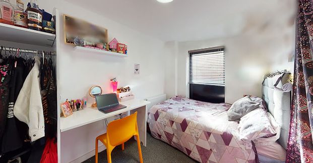 Flat 1, 20 Grinfield Street, University Campus - Photo 1