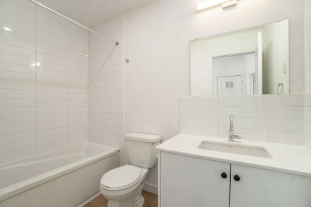 For Lease - 255 Castor Street Unit# 200, Russell, Ontario - Photo 5