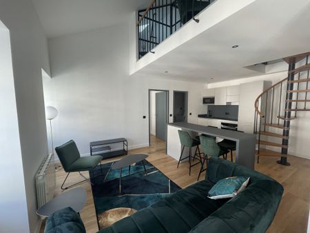 APPARTEMENT T3 A LOUER - LYON 2EME ARRONDISSEMENT - 64.78 m2 - 1 690 € charges comprises par mois - Photo 4