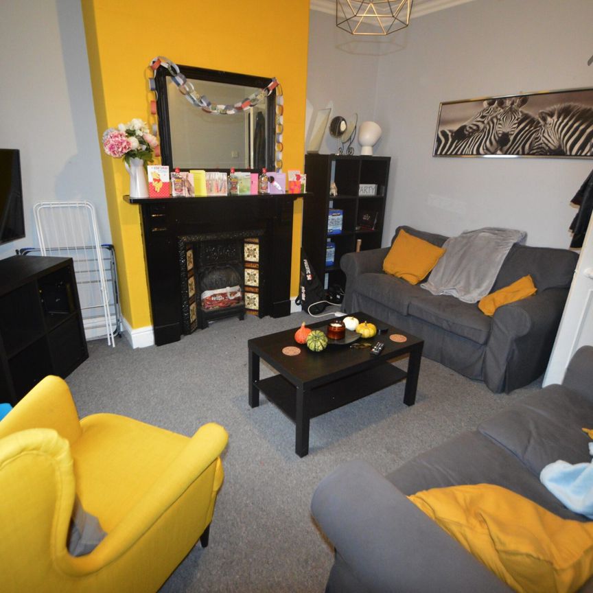 Welton Grove - Photo 1