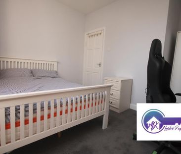 1 Bedroom Room in Flat Share To Rent - Photo 5