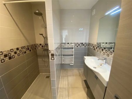 Location appartement 3 pièces - 65m² à Gilley (25650) - Photo 3