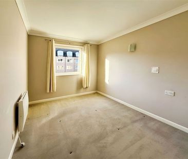 Homebeech House, Mount Hermon Road, Woking, Surrey, GU22 7XG - Photo 6