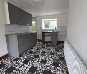 2 bedroom House To Let Total Size: 786 SQ FT - Photo 3