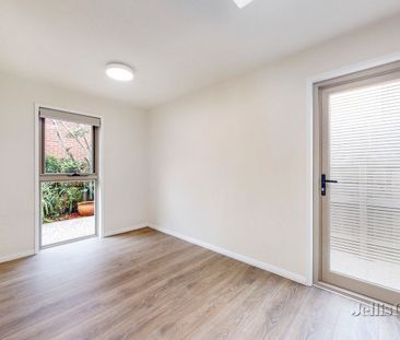 24 Erica Ave, Glen Iris - Photo 5