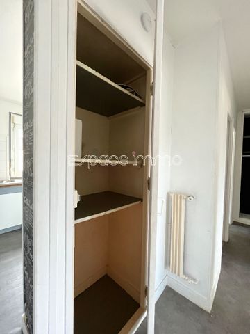 Location Appartement 2 pièces 50m² NOTRE DAME DE BONDEVILLE 76960 - Photo 5