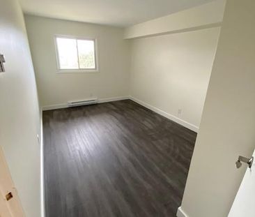 404-566 Armstrong Road - 1 Bedroom 1 Bathroom - Photo 1