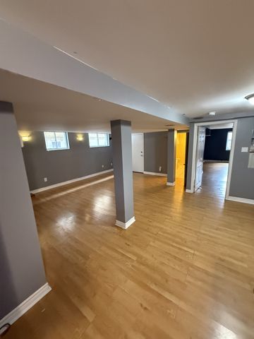 894 Watson Street - A Ottawa ON K2B 6B9 - Photo 2