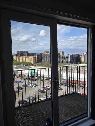 1 Bed Flat, Block C Wilburn Basin, M5 - Photo 2