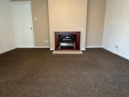 2 Mallusk Gardens, Antrim, BT41 1BA - Photo 2