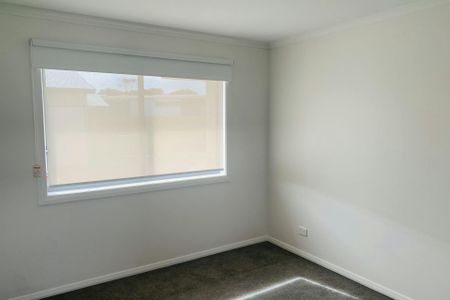 3-bedroom home - Photo 5