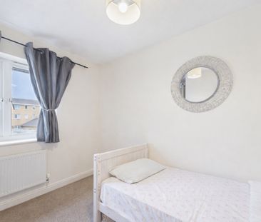 Lloyd Close, Cheltenham, Gloucestershire, GL51 - Photo 3
