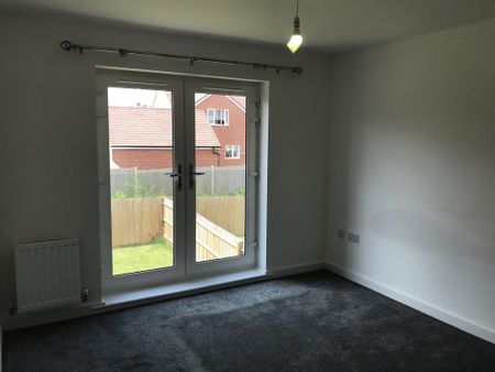 3 bedroom detached house to rent - Photo 3