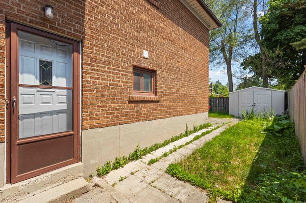 For Lease - 143 Rodda Boulevard, Toronto, Ontario - Photo 1