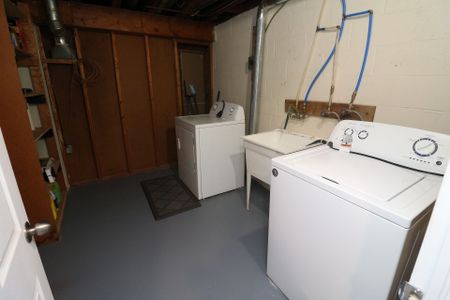 For Lease - 6119 SCOTT Street Unit# #Lower, Niagara Falls, Ontario - Photo 3