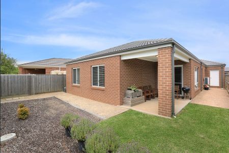 Zoned to Saltwater P-9 College! - Photo 2