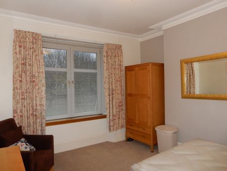 2 Bed Flat, Abbey Place, AB11 - Photo 3