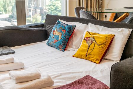 2 bedroom flat to rent - Photo 5