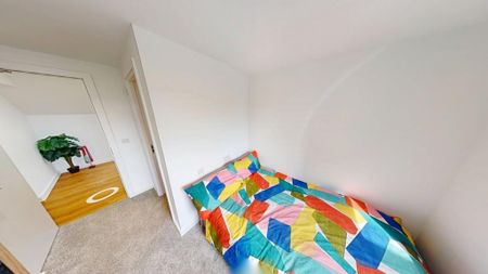 5 bedroom apartment to rent - Photo 4