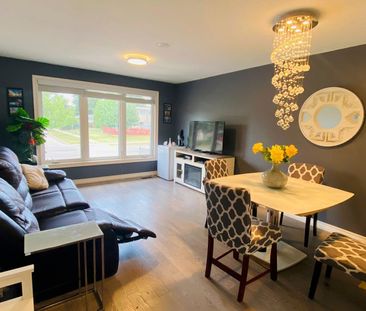 For Lease - 1601 Sandgate Crescent Unit# Main, Mississauga, Ontario - Photo 3