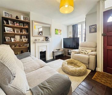 2 bedroom terraced house to rent - Photo 4