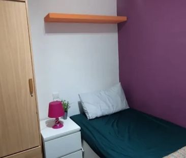 Carrer dEscòcia, Barcelona, Catalonia 08016 - Photo 3