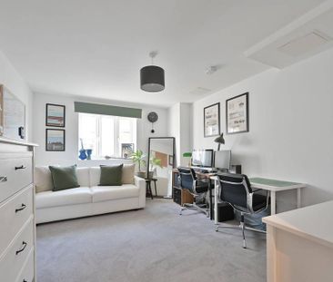 2 bedroom flat to rent - Photo 6