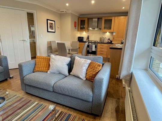 2 bedroom apartment to rent - Photo 1