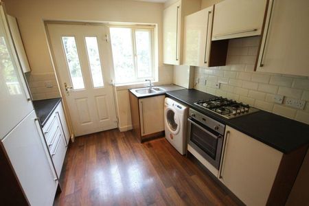 4 bedroom house to rent - Photo 5