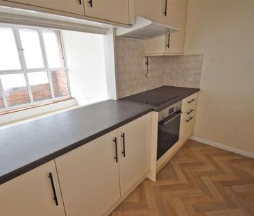 2 bedroom apartment to rent - Photo 6