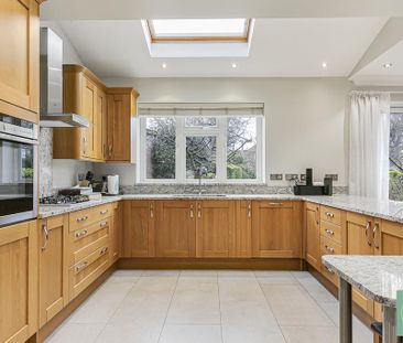 5 bedroom semi-detached house to rent - Photo 4