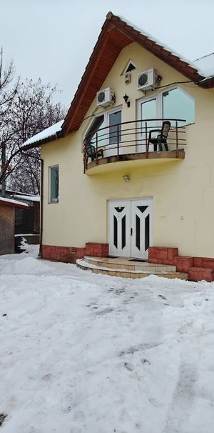 Casa de inchiriat, 4 Cam, Garibaldi - Fotografie 1
