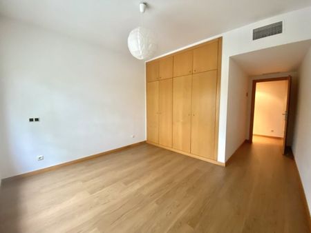 5 bedroom luxury Flat for rent in Olivais, Lisbon - Photo 2