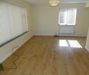 Parkside, Beck Row, IP28 - Photo 1