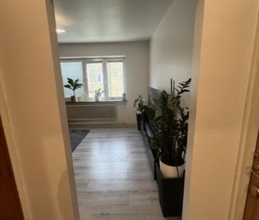 Malmö - 2rok - 5mån - 10.936kr/mån - Photo 2