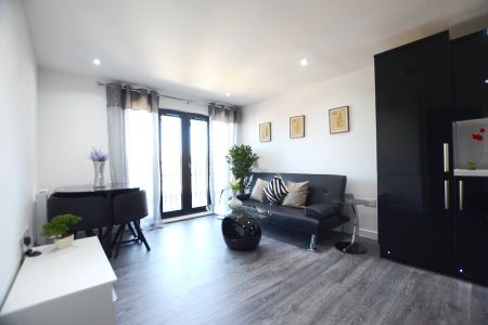 1 bedroom apartment to rent - Photo 3