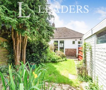 2 bedroom bungalow to rent Sandcross Lane, Reigate, RH2 - Photo 1