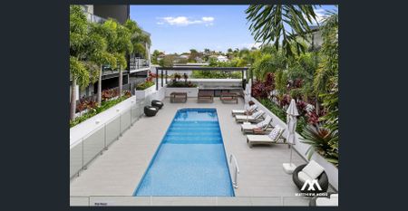 Location...Location...Location - Stunning Bayside Apartment - Photo 3