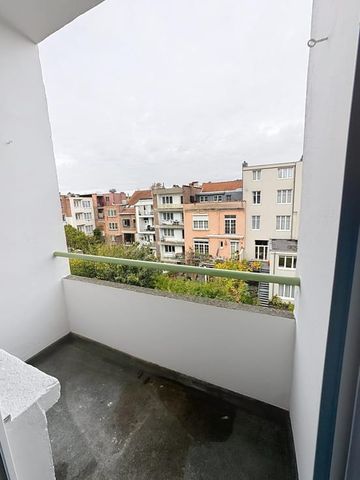 Appartement te huur - Foto 2