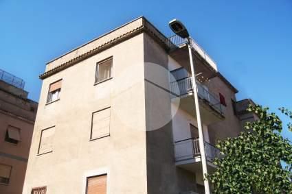 Trilocale in affitto - Photo 2