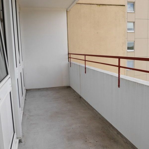 ﻿Schöne 2-Zimmer-Wohnung mit Balkon in Maintal-Bischofsheim zu vermieten - Foto 1