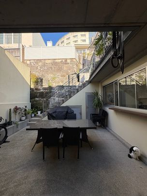 Woolloomooloo - Photo 1