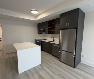 For Lease - 282 Ellis Avenue, St. Catharines, Ontario - Photo 5