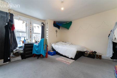 5 bedroom terraced house to rent - Photo 3