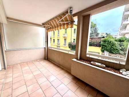 Location Appartement 2 pièces 57m² CANNES 06400 - Photo 5