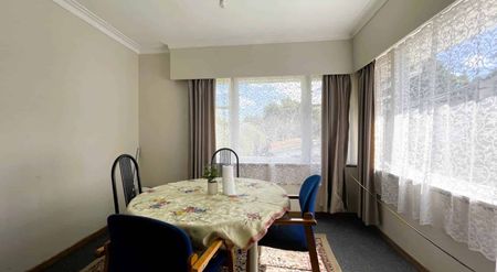 Bright Family house In Central Location - Photo 3