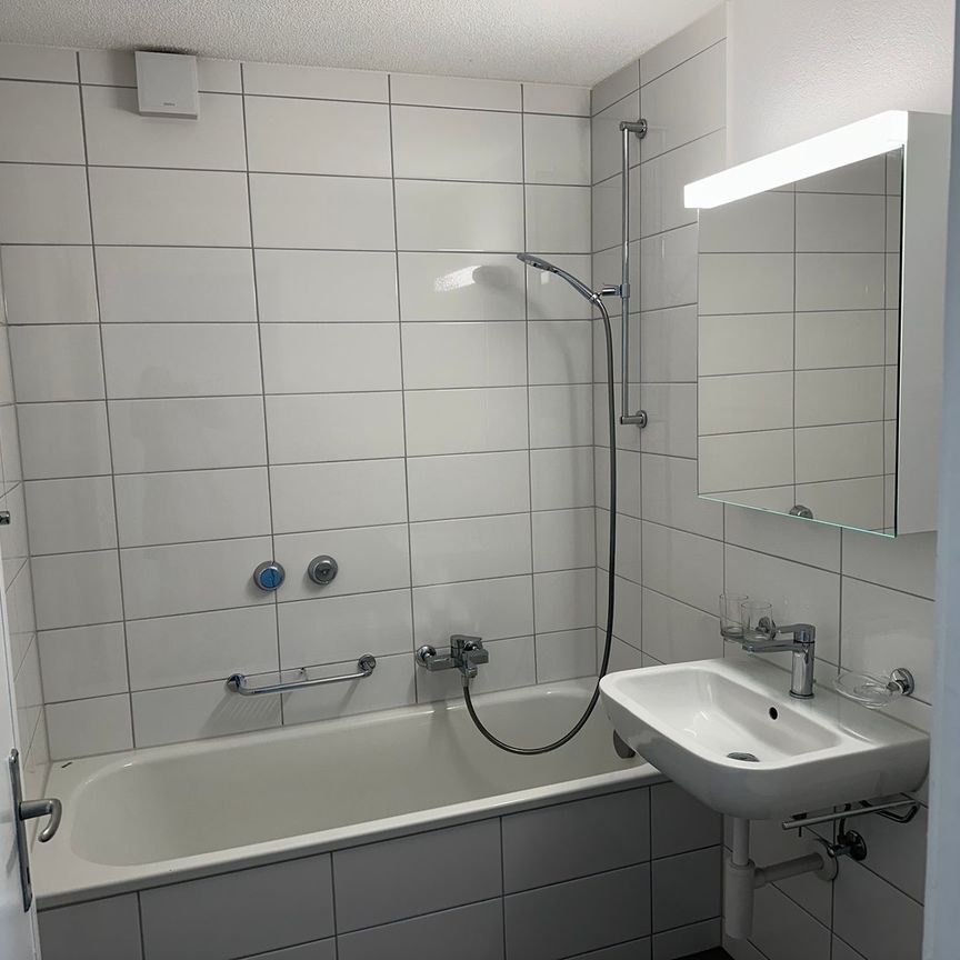2.5 Zimmer, 54 m², 10. Stock - Photo 1