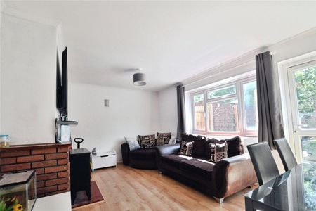 Cowdray Road, Uxbridge, UB10 - Photo 3