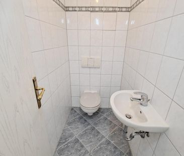 ** Großzügig geschnittene 2-Zimmer-Whg. mit Fußbodenheizung ** - Foto 4